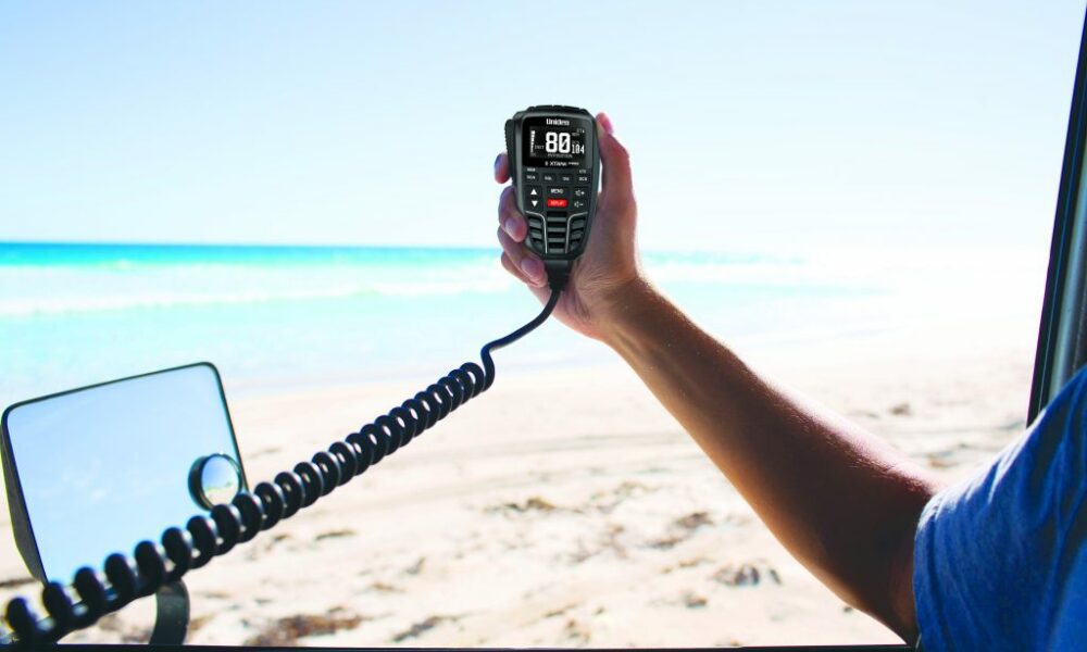 stay-safe-and-connected:-5-tips-for-using-reliable-uhf-radios