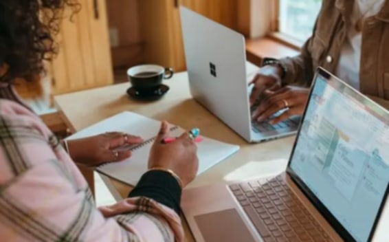 why-smart-businesses-now-choose-laptops-on-rent-over-buying:-a-modern-it-strategy