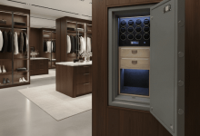 choosing-the-best-watch-winder-safe-for-your-luxury-collection